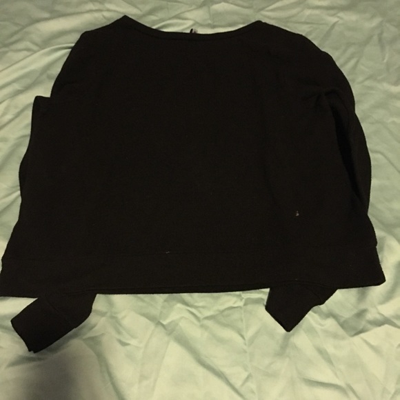 Black sweatshirt - Picture 2 of 2
